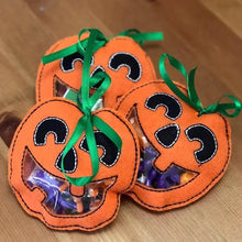 Laden Sie das Bild in den Galerie-Viewer, 🎃Halloween Ghost Süßigkeiten Tasche👻