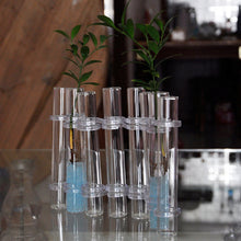 Laden Sie das Bild in den Galerie-Viewer, Kreative Reagenzglasvase aus Glas