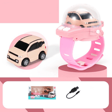 Laden Sie das Bild in den Galerie-Viewer, Spielzeugauto Uhr
