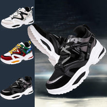 Laden Sie das Bild in den Galerie-Viewer, Atmungsaktive Turnschuhe