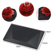 Laden Sie das Bild in den Galerie-Viewer, 3D Pop Up Rose Ringschachtel