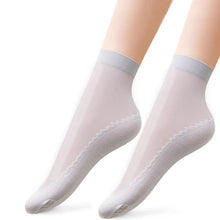 Laden Sie das Bild in den Galerie-Viewer, Seidige Anti-Rutsch-Baumwollsocken
