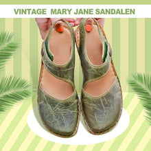Laden Sie das Bild in den Galerie-Viewer, Vintage & Weiche Klett Mary Jane Sandalen