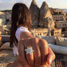 Laden Sie das Bild in den Galerie-Viewer, Verstellbarer Drehbarer ring und Ringbox für Damen