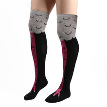 Laden Sie das Bild in den Galerie-Viewer, Hühnerfüße Socken