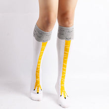 Laden Sie das Bild in den Galerie-Viewer, Hühnerfüße Socken