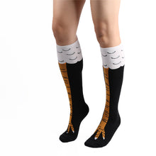 Laden Sie das Bild in den Galerie-Viewer, Hühnerfüße Socken