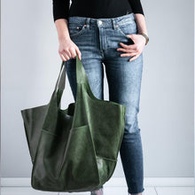 Laden Sie das Bild in den Galerie-Viewer, Frauen Übergröße Leder Handtaschen