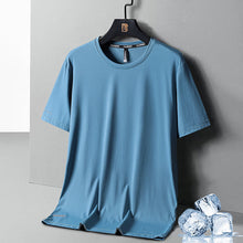 Laden Sie das Bild in den Galerie-Viewer, Rundhals-T-Shirt aus Eisseide
