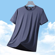 Laden Sie das Bild in den Galerie-Viewer, Rundhals-T-Shirt aus Eisseide
