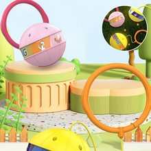 Laden Sie das Bild in den Galerie-Viewer, Kinderspielzeug Fußring Balanceball
