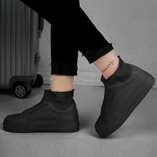 Laden Sie das Bild in den Galerie-Viewer, Unisex Wasserdichte Silikon Überschuhe, ein Paar
