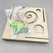 Laden Sie das Bild in den Galerie-Viewer, All-in-One-Garnschale aus Holz – multifunktionales Strickwerkzeug
